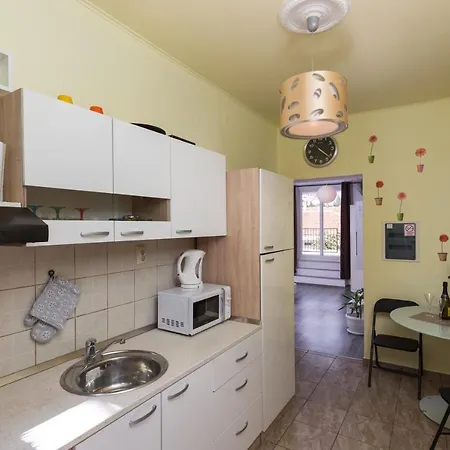 Apartment Mavi
