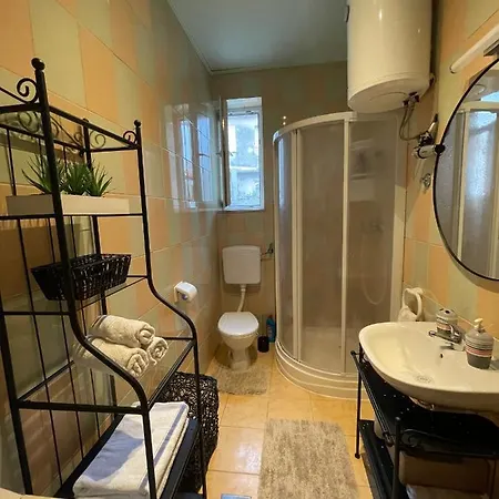 Apartment Mavi *