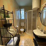 Apartman Mavi *